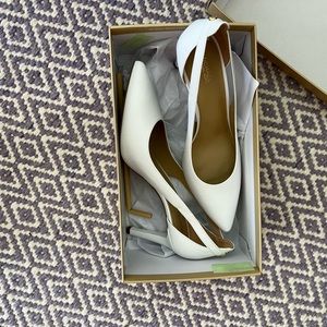 Michael Kora white heels size 9.5